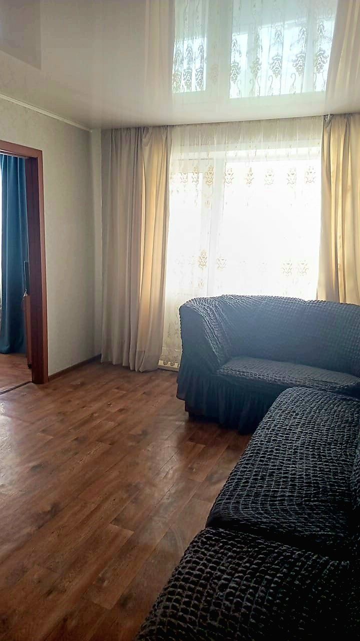 Продам 4-х комнатную квартиру