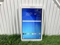 планшет Samsung Tab E 8 гб