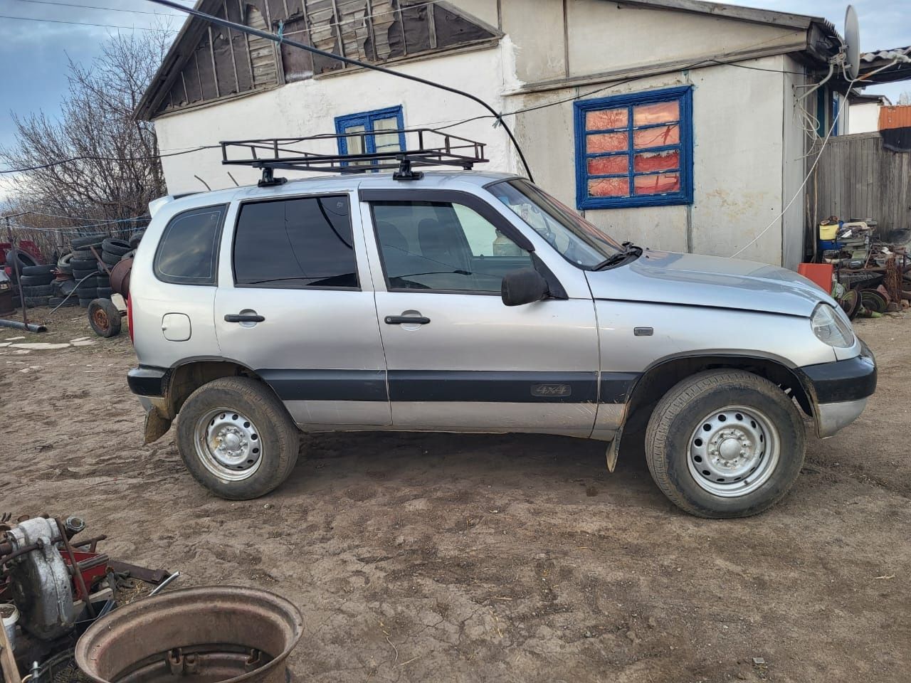 Нива шевролет 2003