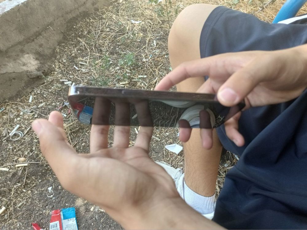 Продам айфон 14 про макс