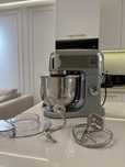 Продам кухонный комбайн Kenwood KMX 760