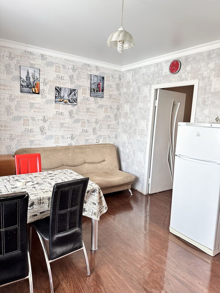 Продаю 1 комнатную квартиру (51 кв.м), евродвушка