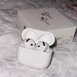 AirPods 4 ANC (с шумоподавлением)