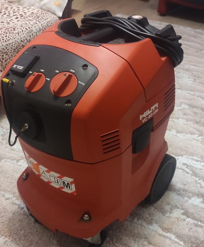 Промышленный пылесос HILTI