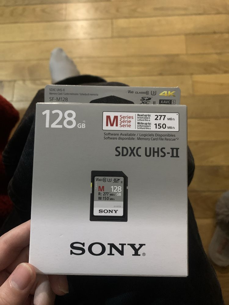Карта памяти Sony SF-M128/T2 128 Гб