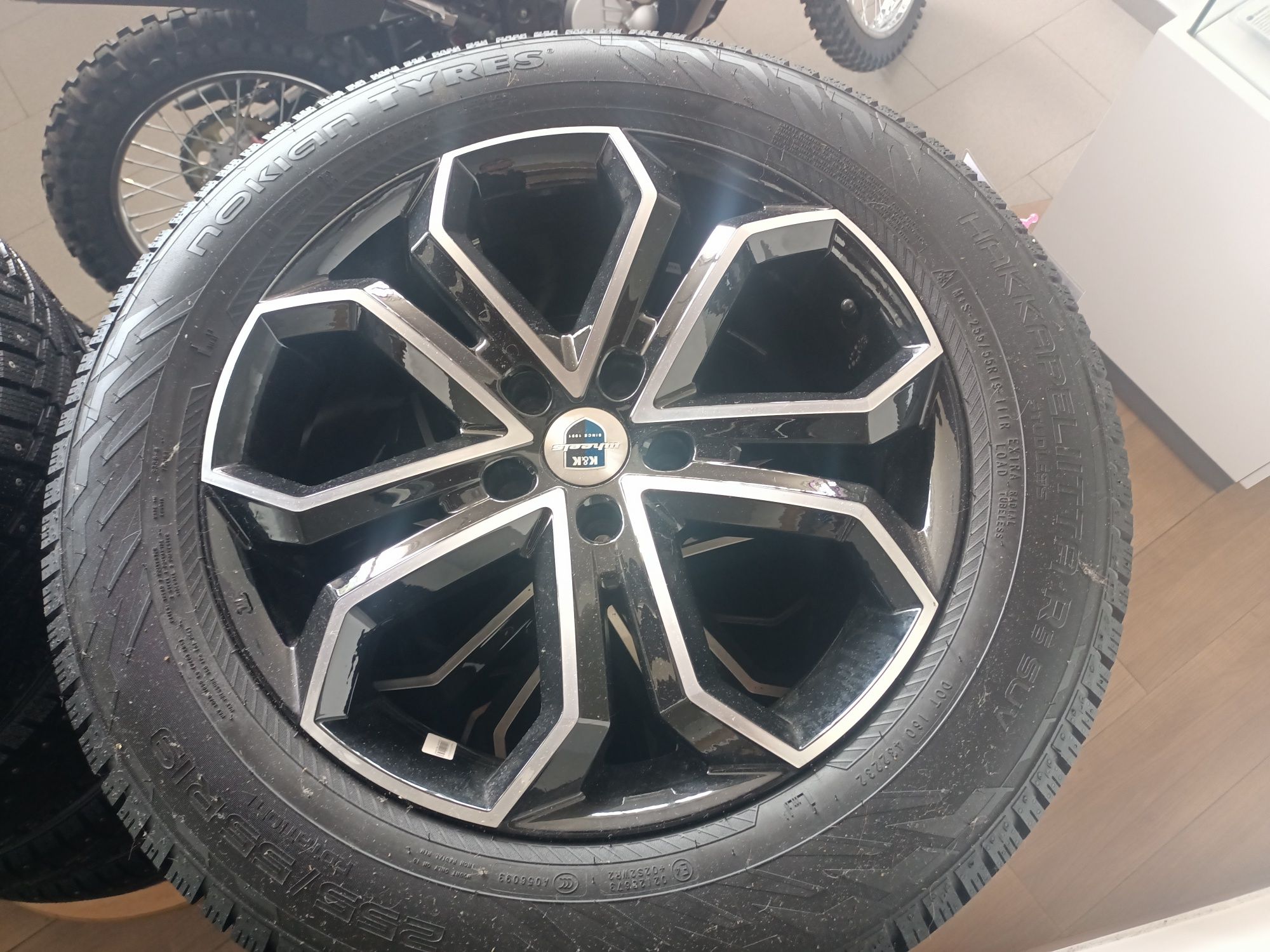 Диски с резиной Amarok