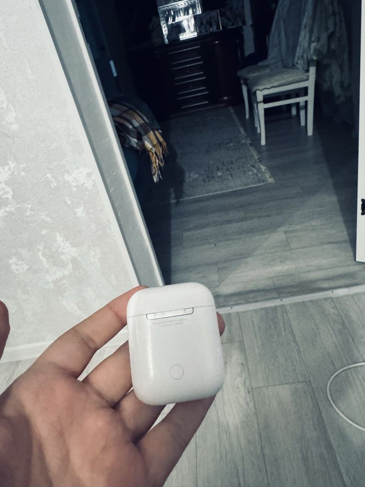 Airpods оригинальный