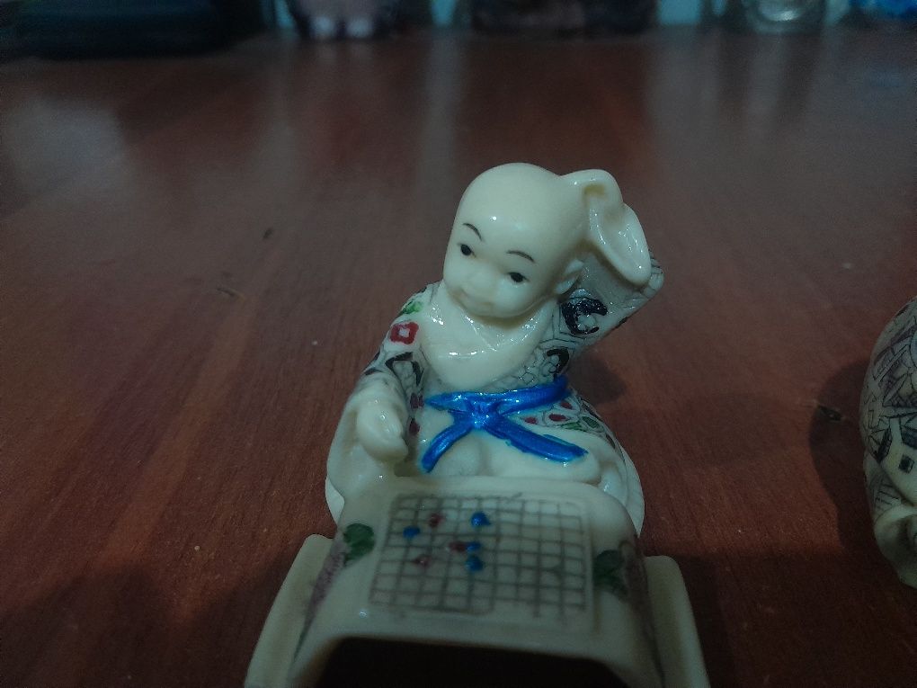 Продам старинные Нецки