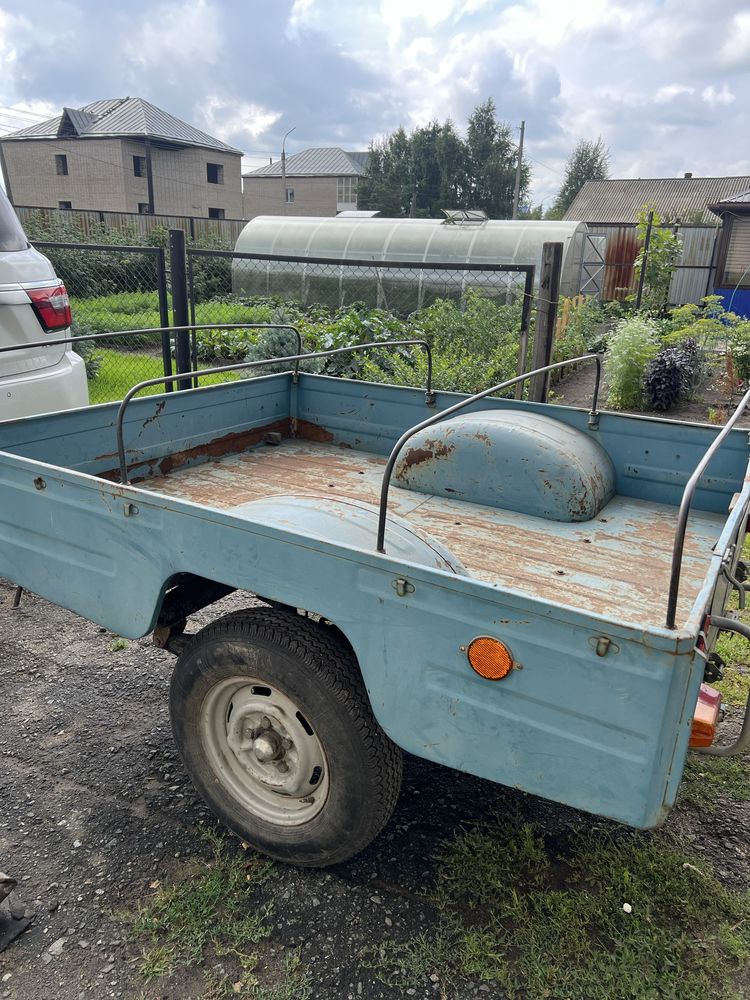 Продам прицеп легковой с документами.