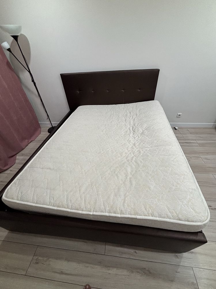 Продам матрац хорошего качества
