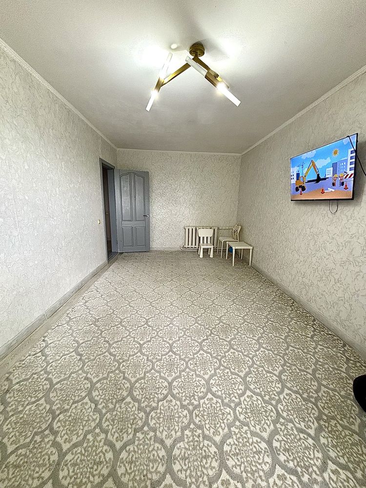 Продается 4х ком квартира район Казахстан