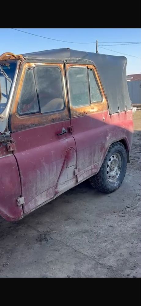 Уаз сатылады срочно.