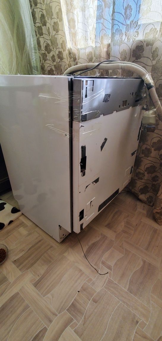 Посудомойка Beko DIN 1510 встраиваемая на 12 комплектов на запчасти