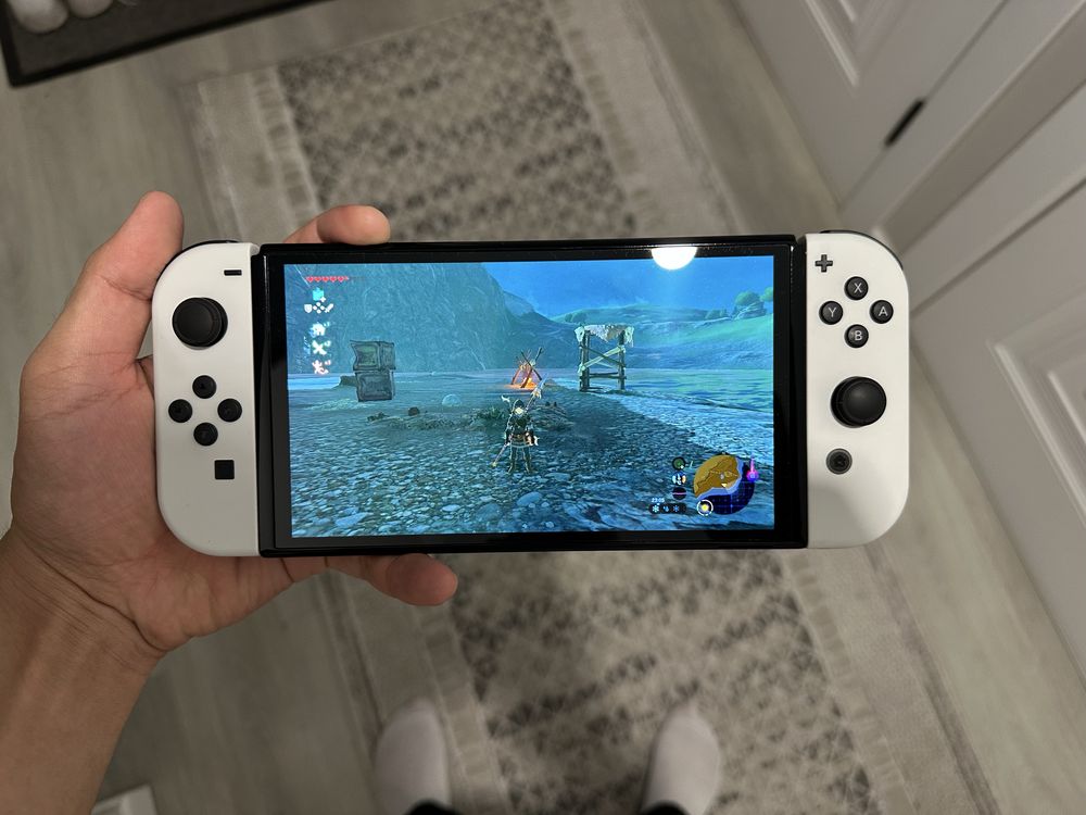 Продаю Nintendo Switch Oled