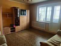 продам 2х комн квартиру 5 мкр