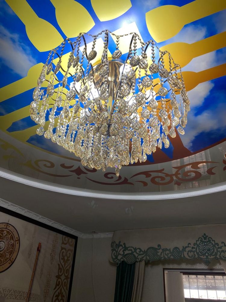 Люстра хрустальная