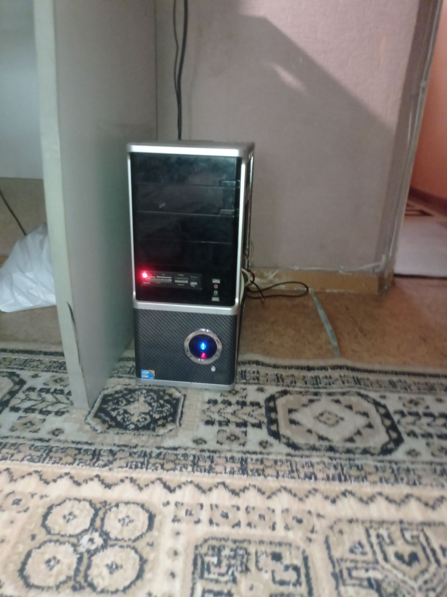 продам компьютер срочно