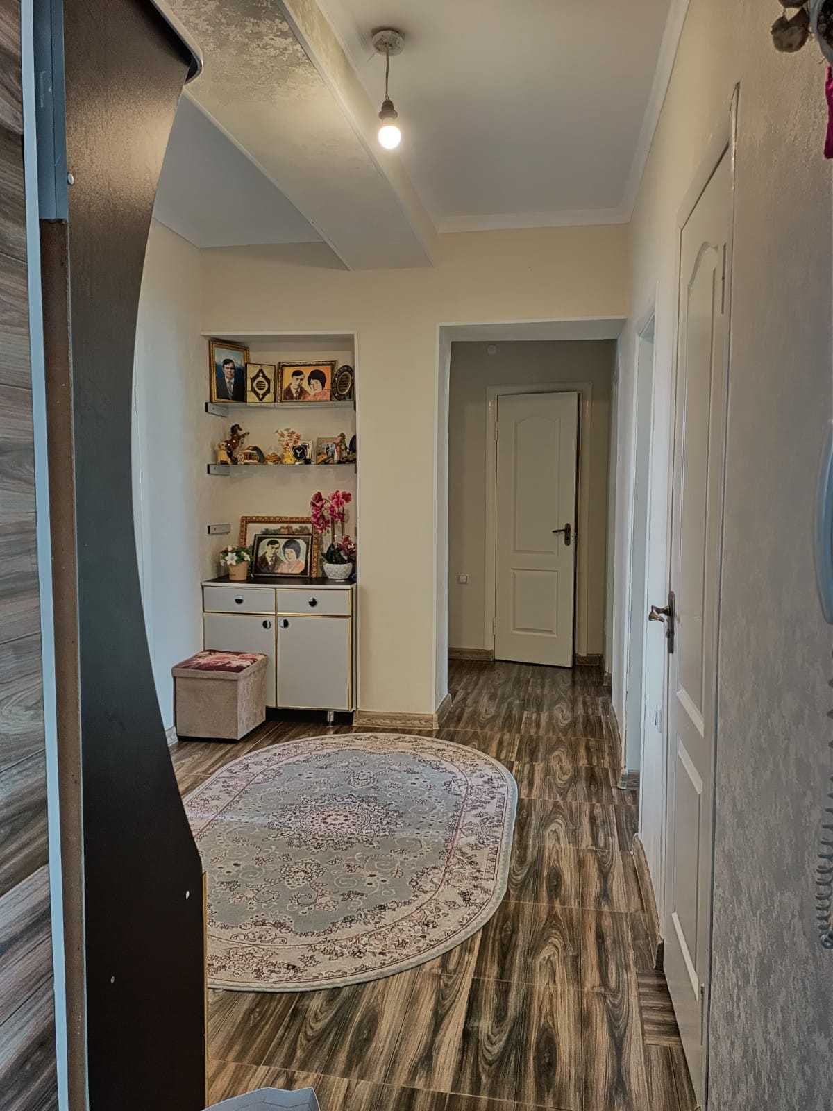 Продается 3 комнатная квартира в мик. Астана