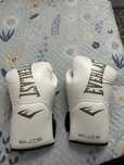Перчатка Боксерские EVERLAST