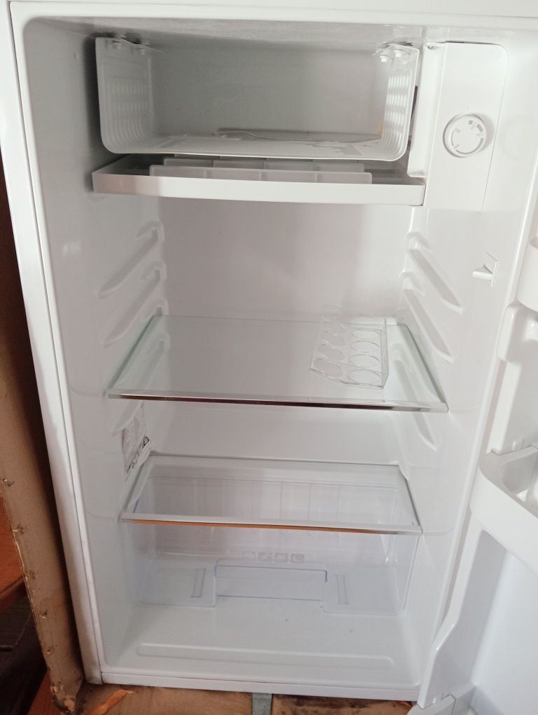Продам холодильник б/у