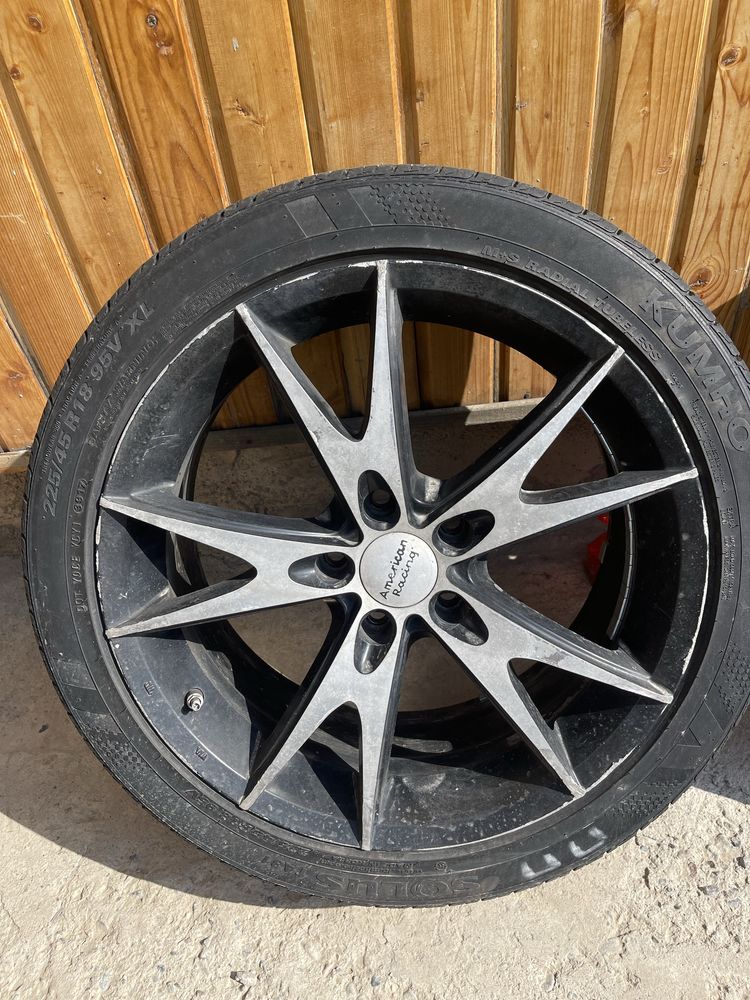 Продам диски с резинами R18