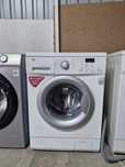 Продам стиральную машину лж 6кг
