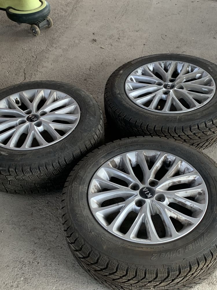 Продам димки R15 Kia