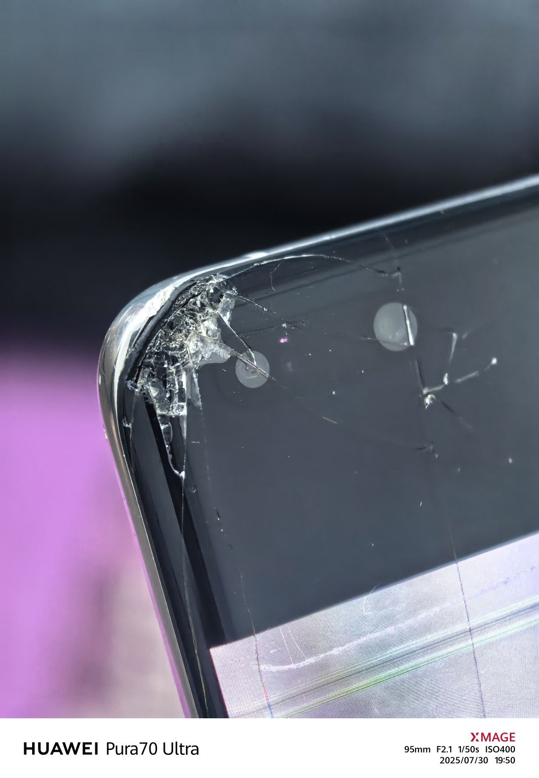 Huawei P40 Pro.  .