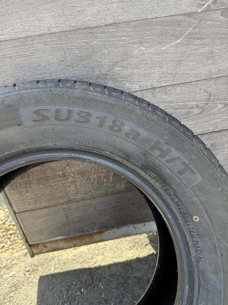 Продам Шины 235/65/17