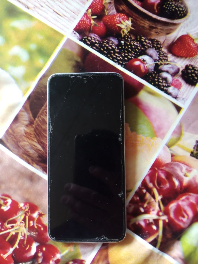 Продам redmi 10 2022 года