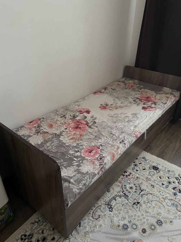 Продам кровать 2 шт
