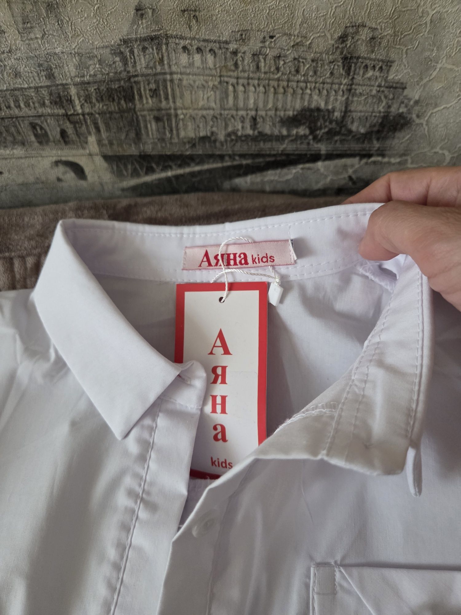 Блузка для девочки.44р.Новая.