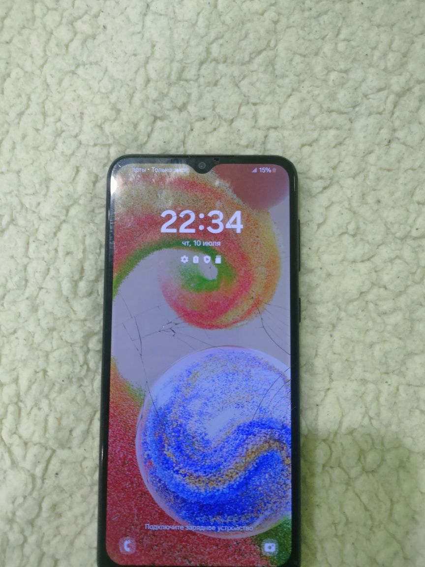 Продам Samsung a04
