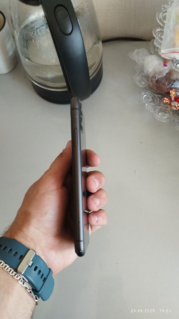 Iphone 11 128gb.