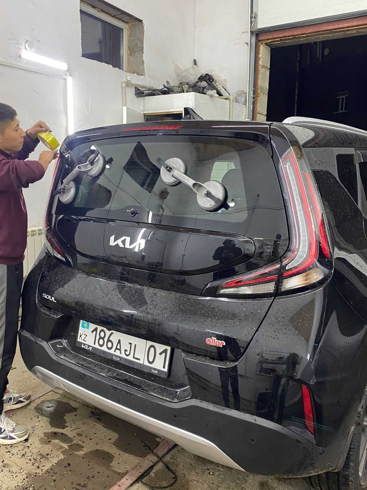 Широкий выбор автостекол: лобовые, боковые и задние ветровые стекла