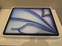 ipad air 13 M2, 8/256 + Magic keyboard