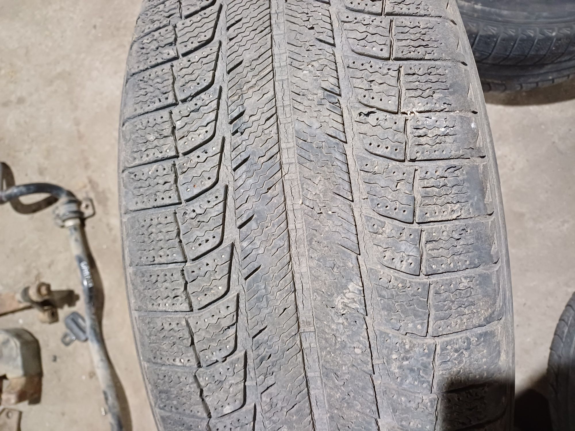 Шины покрышки 255-50 R19