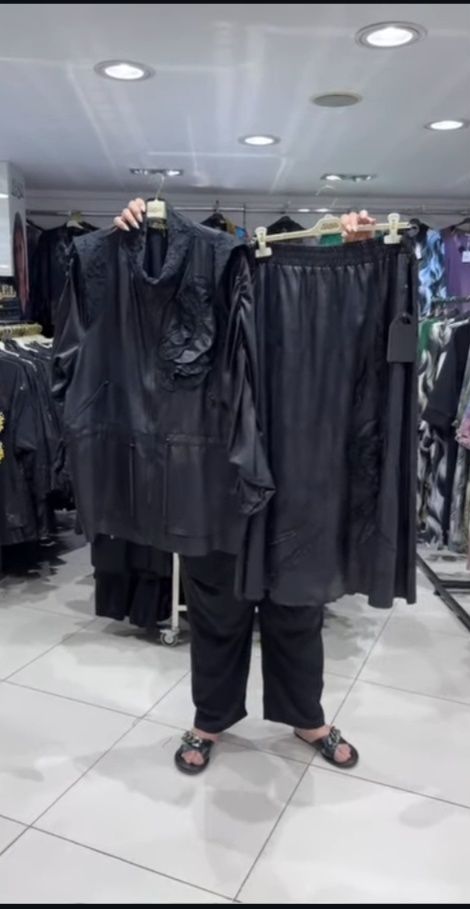 Костюм женский р 66