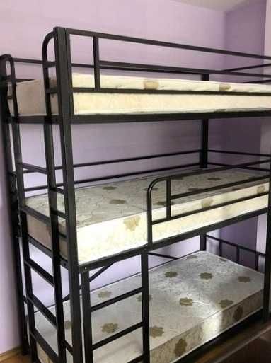 Трехъярусная кровать (двухъярусная, двухярусная). Доставка бесплатно.