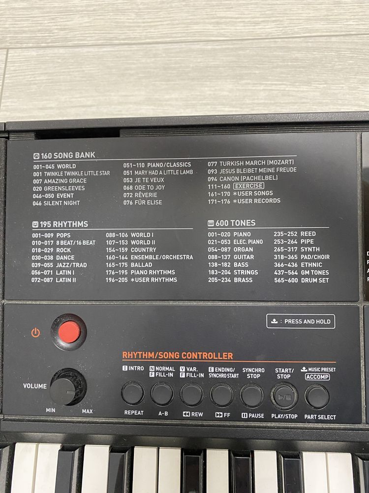 Синтезатор CASIO CT-X700C7
