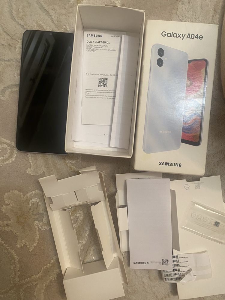 Samsung Galaxy A04 в отличном состоянии,не пользовались