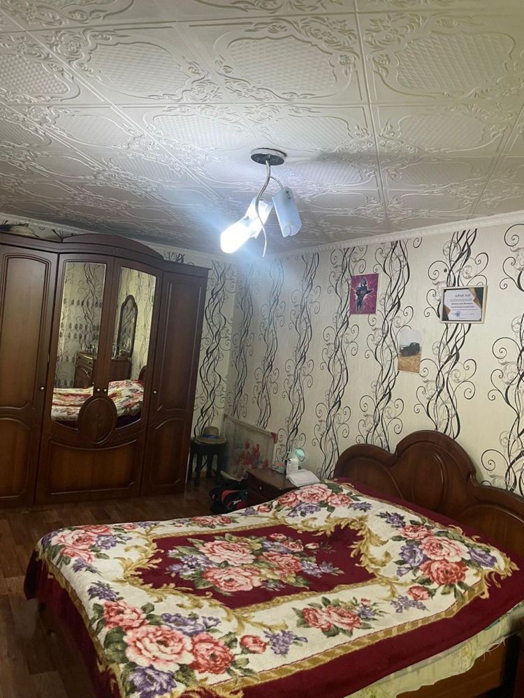 Продам дом  с большим  участком