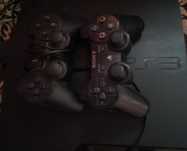 PlayStation 3 и что на фото продам