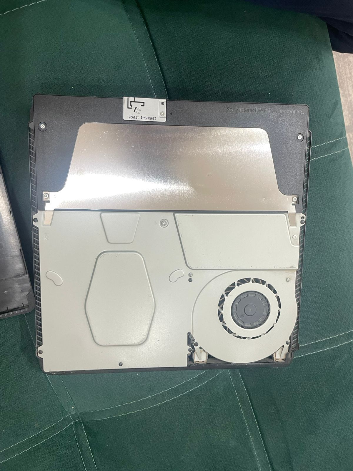 Ps 4 slim , 1 tb