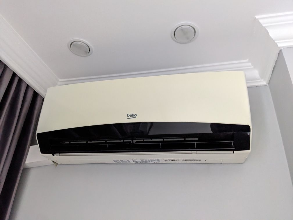 Продам кондиционер BEKO BCDH090/091