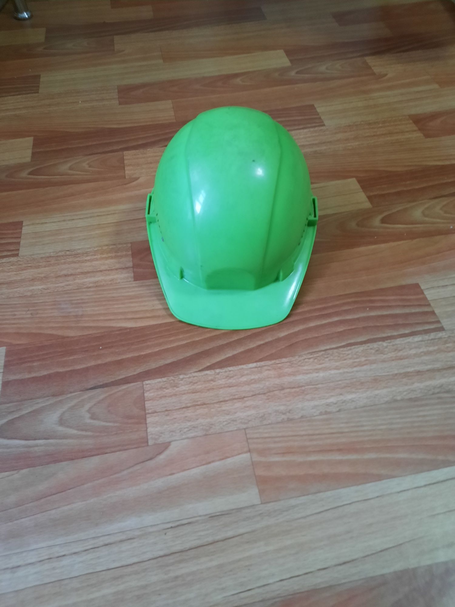 СИЗ.продам каску защитную