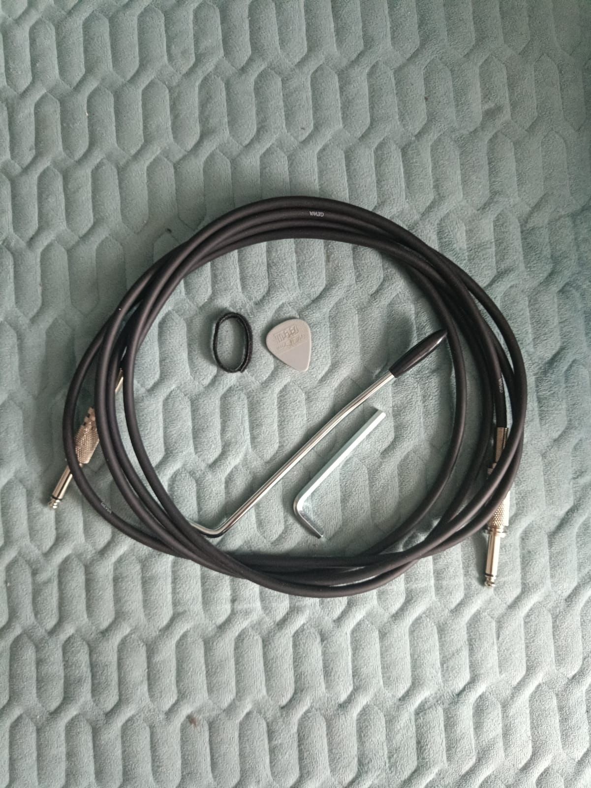 Продам гитару Stratocaster Squire Affinity Series