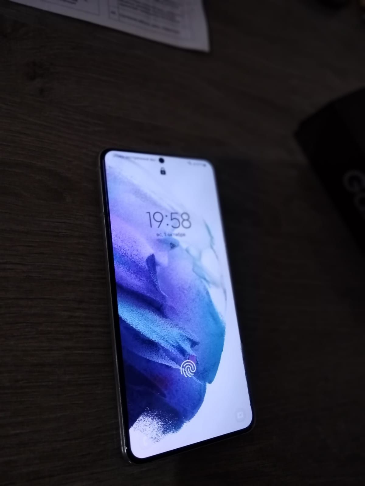 Samsung S21+ 256гб
