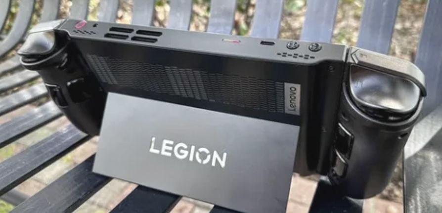 В продаже lenovo legion go 2tb памяти