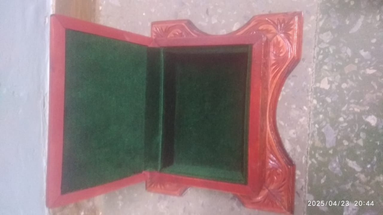 Продам,,Шкатулки! ! Цена договорная договорная